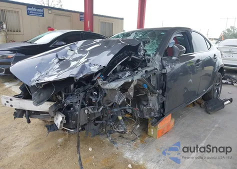 2016 Lexus Is 200T z USA, uszkodzony, nr VIN JTHBA1D26G5008834